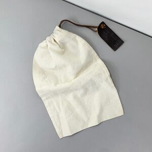 FRYE Dustbag in Natural Cotton with Leather Logo Tag